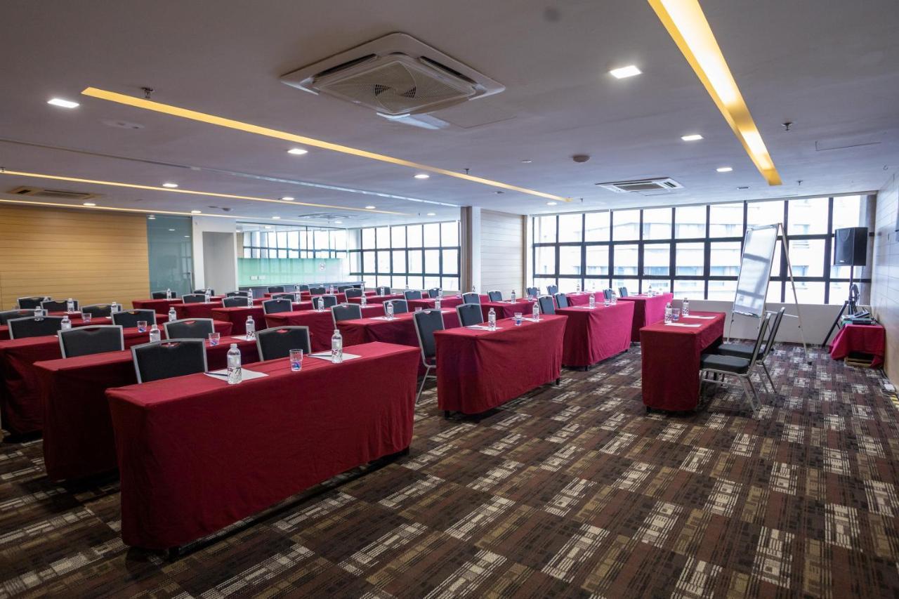 Citrus Hotel Johor Bahru By Compass Hospitality Kültér fotó