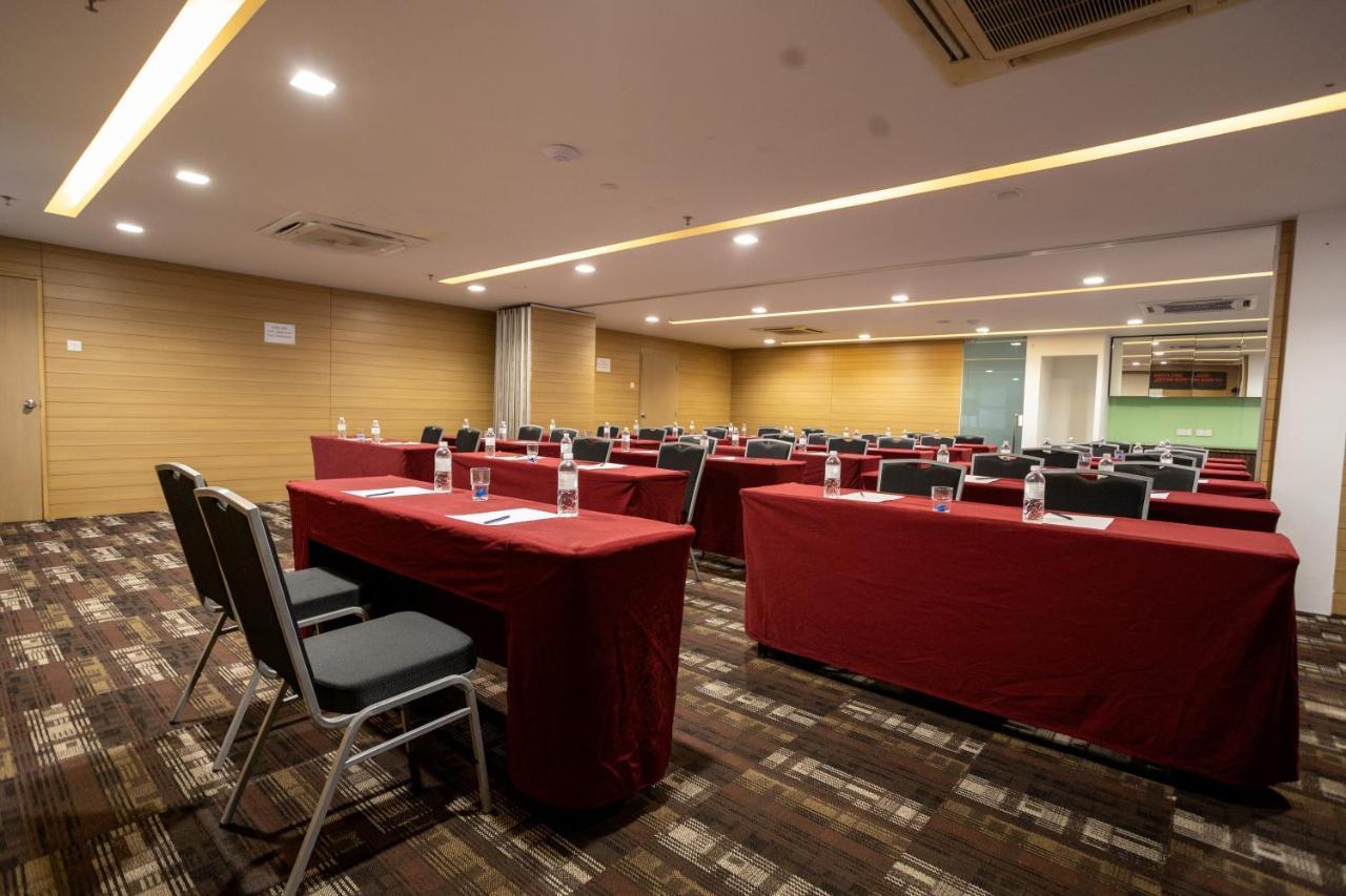 Citrus Hotel Johor Bahru By Compass Hospitality Kültér fotó